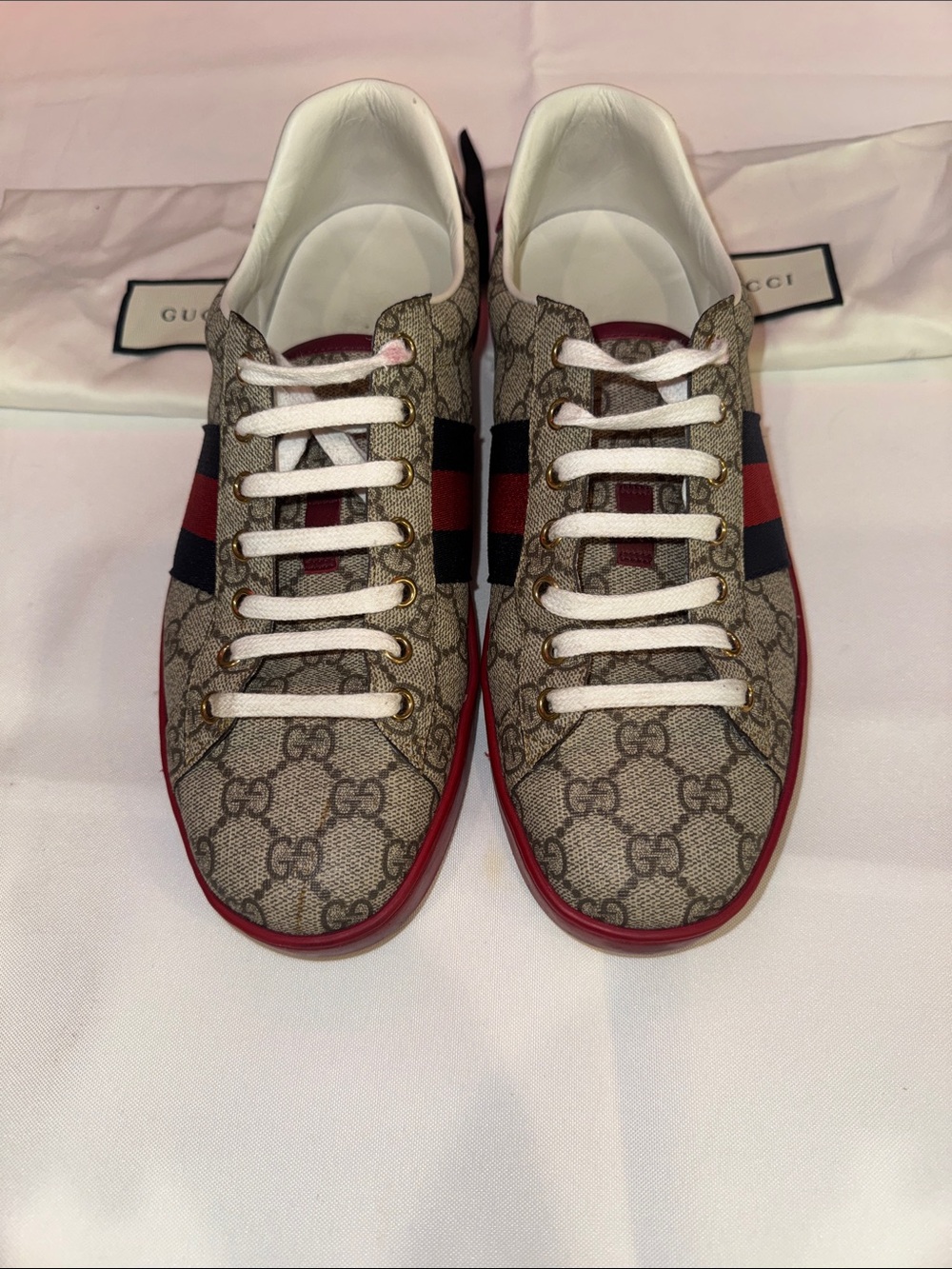 Gucci Men's Beige GG Supreme Sneakers with Red & Navy Stripe